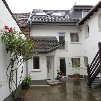 Wohnung zur Miete 900 € 3 Zimmer 108 m² Geschoss 1/1 Frauenthaler Straße 76 Blessem / Frauenthal Erftstadt 50374