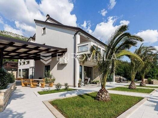 Haus zum Kauf 1.250.000 € 7 Zimmer 400 m² Grizane-Belgrad Vinodolska opcina