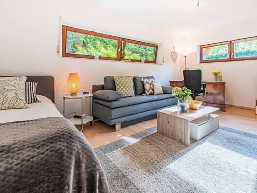Wohnung zur Miete auf Zeit 990 € 1 Zimmer 40 m² frei ab 01.10.2026 Kelkheim Kelkheim 65779