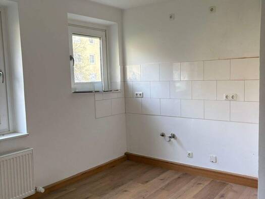 Wohnung zur Miete 490 € 1,5 Zimmer 41 m² Neuburg Neuburg an der Donau 86633