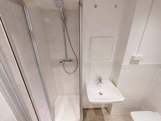 Wohnung zur Miete 250 € 2 Zimmer 45,7 m² 7. Geschoss Geibelstr. 215 Gablenz Chemnitz 09127