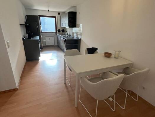 Wohnung zur Miete 1.150 € 2,5 Zimmer 78 m² Geschoss 2/3 frei ab 01.10.2026 Heilbronn Heilbronn 74072