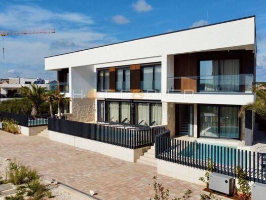 Haus zum Kauf 2.199.000 € 12 Zimmer 404 m² Medulin Medulin