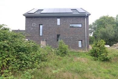 Einfamilienhaus zur Miete 2.914 € 5 Zimmer 188 m² 600 m² Grundstück frei ab 01.09.2025 Hamburg 21037