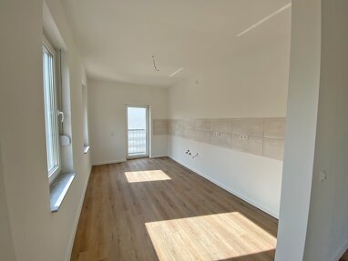 Wohnung zum Kauf 149.000 € 3 Zimmer 91 m² 3. Geschoss Stublach Gera 07552