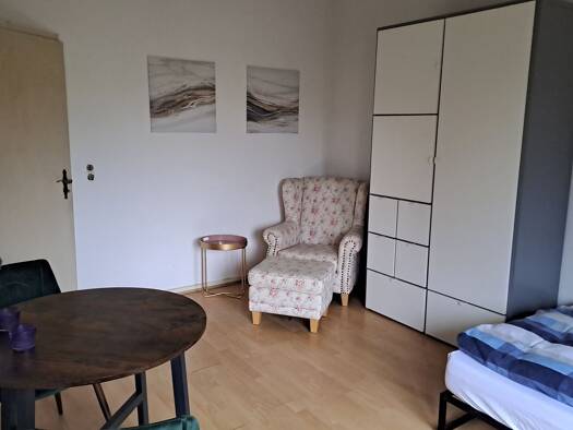 WG-Zimmer zur Miete Wohnen auf Zeit 800 € 20 m² frei ab 29.08.2025 Annettenstraße 0 Plittersdorf Bonn - Bad Godesberg 53175