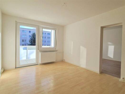 Wohnung zur Miete 325 € 3 Zimmer 59,1 m² 2. Geschoss frei ab sofort Liddy-Ebersberger-Straße 21 Gablenz Chemnitz 09127