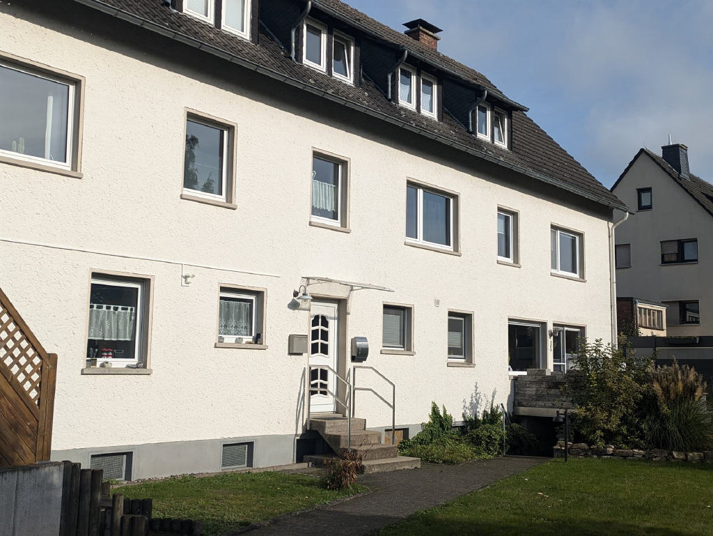 Wohnung zum Kauf 99.000 € 3 Zimmer 77,7 m²<br/>Wohnfläche Korbach Korbach 34497