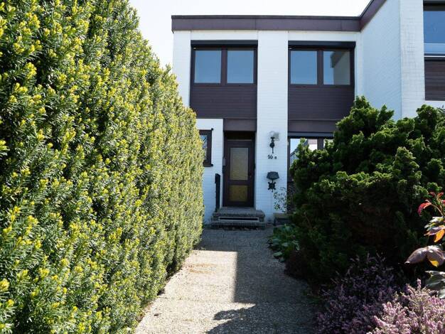 Reihenendhaus zum Kauf provisionsfrei 395.000 € 4 Zimmer 107 m² 230 m² Grundstück Hittfeld Seevetal 21218