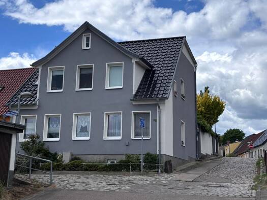 Stadthaus zum Kauf als Kapitalanlage geeignet 300.000 € 7 Zimmer 190 m² 177 m² Grundstück Mühlenstraße 25 Wolgast Wolgast 17438