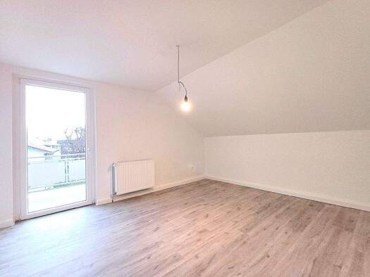 Wohnung zur Miete 575 € 3 Zimmer 49,5 m² frei ab sofort Kösliner Str. 8 Innenstadt Minden 32427