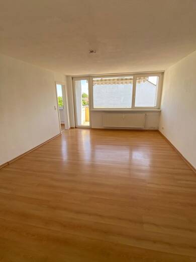 Wohnung zur Miete 660 € 4 Zimmer 87,3 m² 2. Geschoss frei ab sofort Albert-Schweitzer-Allee 1 Rote Schanze Wolfenbüttel 38300
