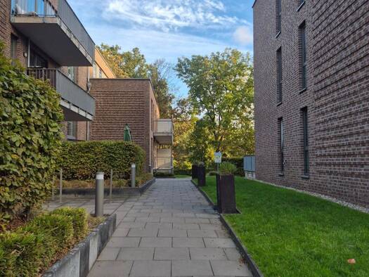 Wohnung zur Miete 1.200 € 2 Zimmer 59 m² EG frei ab sofort Bremer Straße Eißendorf Hamburg 21073