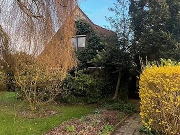 Mehrfamilienhaus zum Kauf provisionsfrei 219.000 € 8 Zimmer 140 m² 814 m² Grundstück Lehe Bremerhaven 27576