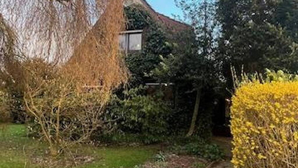 Mehrfamilienhaus zum Kauf provisionsfrei 219.000 € 8 Zimmer 140 m² 814 m² Grundstück Lehe Bremerhaven 27576