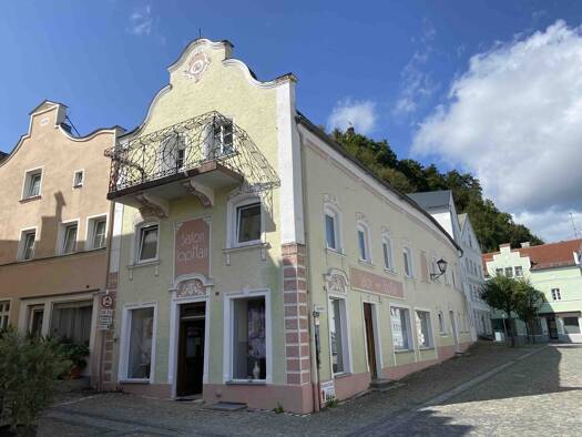 Haus zum Kauf 248.000 € 6 Zimmer 242 m² 166 m² Grundstück Marktplatz 4 Riedenburg 93339