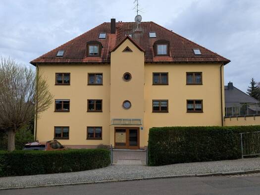 Wohnung zum Kauf 55.000 € 2 Zimmer 52,1 m² 2. Geschoss Crimmitschau 08451