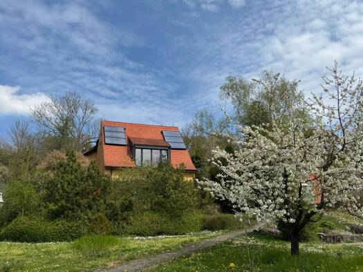 Einfamilienhaus zum Kauf provisionsfrei 589.000 € 5 Zimmer 147 m² 1.464 m² Grundstück Kleinochsenfurt Ochsenfurt 97199