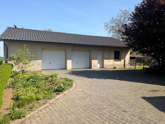 Haus zum Kauf 350.000 € 10 Zimmer 273 m² 2.020 m² Grundstück Gaditz Kemberg / Gaditz 06901