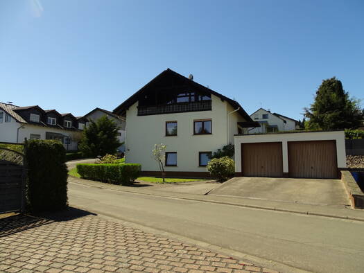 Mehrfamilienhaus zum Kauf 549.000 € 8 Zimmer 229 m² 612 m² Grundstück Steindorf Wetzlar 35579
