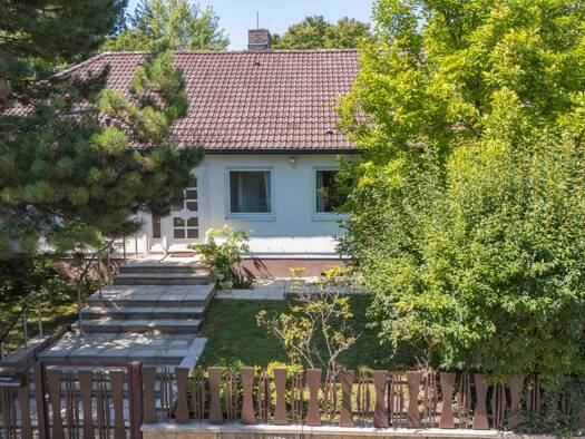 Bungalow zum Kauf 879.000 € 4 Zimmer 137,2 m² 757 m² Grundstück Feldmoching-Hasenbergl München 80995