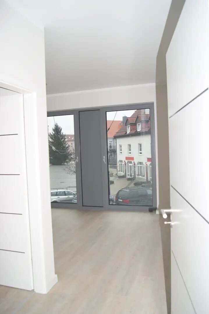 Wohnung zur Miete 700 € 3 Zimmer 103 m²<br/>Wohnfläche ab sofort<br/>Verfügbarkeit Schulstraße Markranstädt Markranstädt 04420