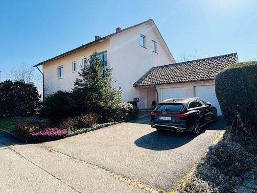 Mehrfamilienhaus zum Kauf 848.000 € 8 Zimmer 257 m² 896 m² Grundstück Singen 78224