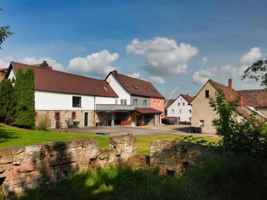 Einfamilienhaus zum Kauf 300.000 € 6 Zimmer 200 m² 2.300 m² Grundstück Königshofen Heideland 07613
