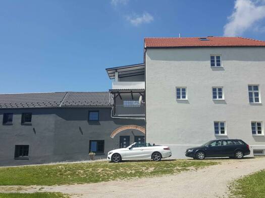 Wohnung zur Miete 590 € 2,5 Zimmer 70 m² Geschoss EG/3 frei ab 01.10.2025 Haagstraße 6 Griesbach Bad Griesbach i.Rottal 94086