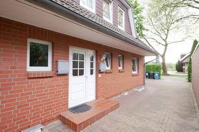 Haus zum Kauf 8 Zimmer 206,2 m² 743 m² Grundstück Prisdorf 25497