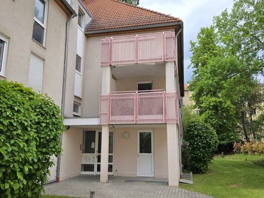 Wohnung zur Miete 700 € 2 Zimmer 57 m² 3. Geschoss frei ab sofort Gärten b Wöhrd Altstadt und engere Innenstadt 90489