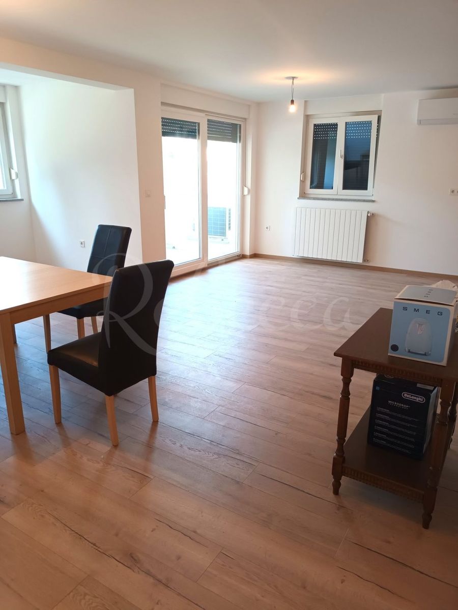 Wohnung zum Kauf 365.000 € 3 Zimmer 126 m²<br/>Wohnfläche 1.<br/>Geschoss Pula 52100