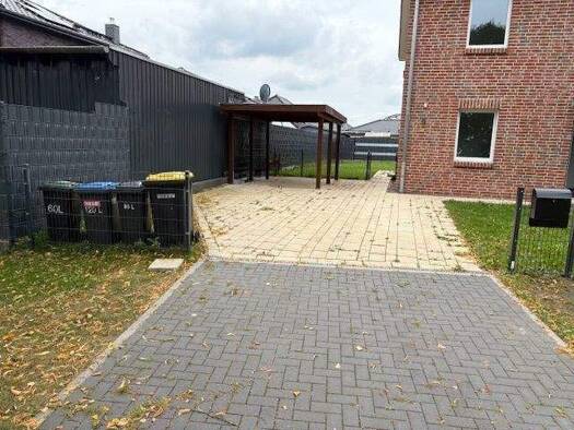 Mehrfamilienhaus zur Miete 1.200 € 117 m² frei ab 01.12.2025 Moorweg 9 Bleckede 21354