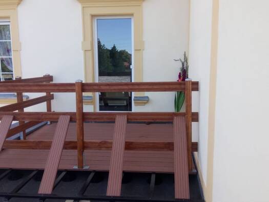 Wohnung zur Miete 860 € 4 Zimmer 145 m² 1. Geschoss Diesbar-Seußlitz Nünchritz 01612