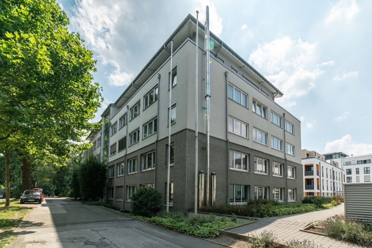 Bürofläche zur Miete 12 € 229,3 m²<br/>Bürofläche ab 229,3 m²<br/>Teilbarkeit Ruhrallee - Ost Dortmund 44139