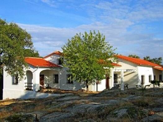 Einfamilienhaus zum Kauf 295.000 € 10 Zimmer 389 m² 35.937 m² Grundstück Valencia de Alcantara 10500