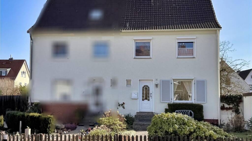 Doppelhaushälfte zum Kauf 189.000 € 5 Zimmer 84 m² 390 m² Grundstück Neuenhäusen Celle 29221