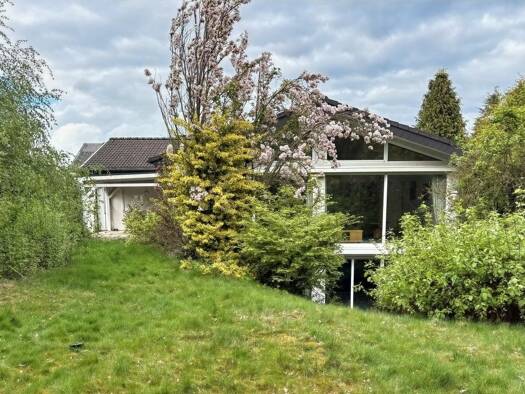 Einfamilienhaus zum Kauf 474.900 € 4,5 Zimmer 204 m² 1.286 m² Grundstück frei ab sofort Deiringsen Soest 59494