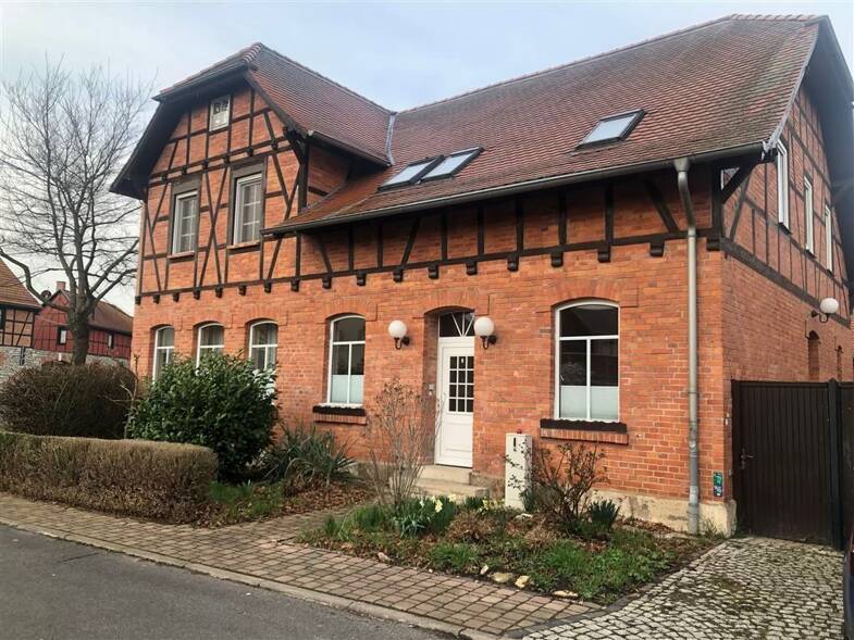 Einfamilienhaus zum Kauf 299.000 € 9 Zimmer 280 m² 440 m² Grundstück frei ab sofort Wohlsborn 99439