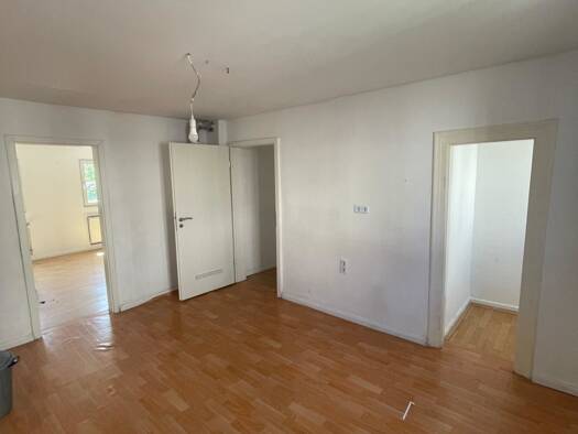 Wohnung zur Miete 550 € 4 Zimmer 90 m² Pirmasens 66953