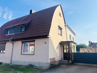 Doppelhaushälfte zum Kauf 249.000 € 4,5 Zimmer 114 m² 332 m² Grundstück Merseburg Merseburg (Saale) 06217