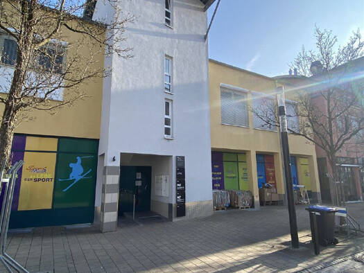 Wohnung zur Miete 710 € 2 Zimmer 44,2 m² 2. Geschoss frei ab 01.10.2025 Singen (Hohentwiel) 78224