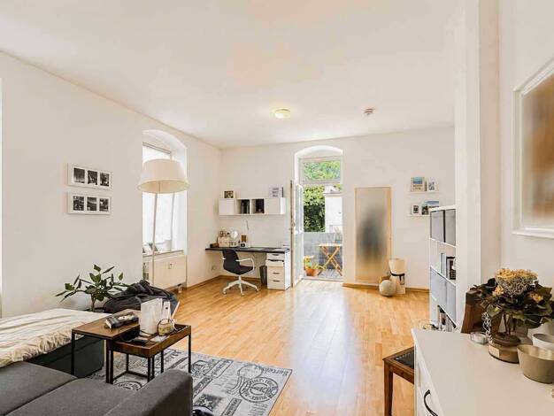 Wohnung zum Kauf 99.900 € 1 Zimmer 47,2 m² 1. Geschoss Löbtau-Nord Ortsamtsbereich Cotta 01159