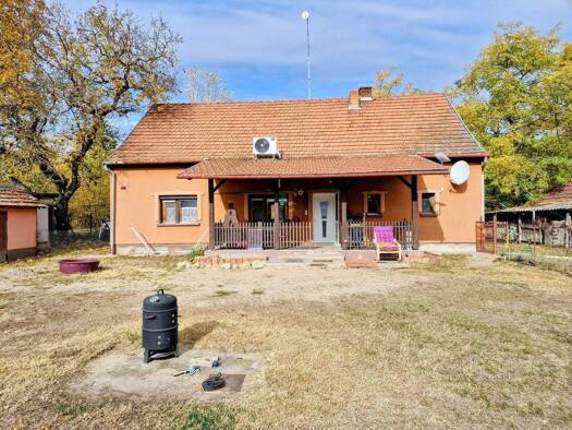 Bauernhof zum Kauf 85.000 € 77 m² 10.405 m² Grundstück Kiskunmajsa 6120