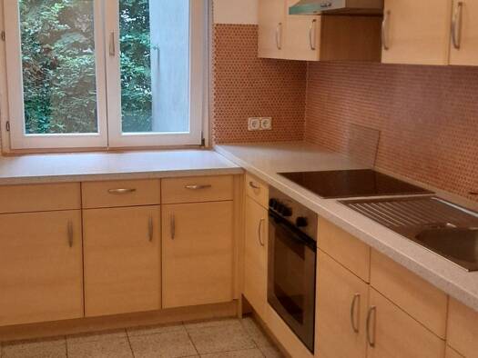 Wohnung zur Miete 965 € 3 Zimmer 73 m² Geschoss 1/3 frei ab sofort Gutenbergstraße 8 Grombühl Würzburg 97080