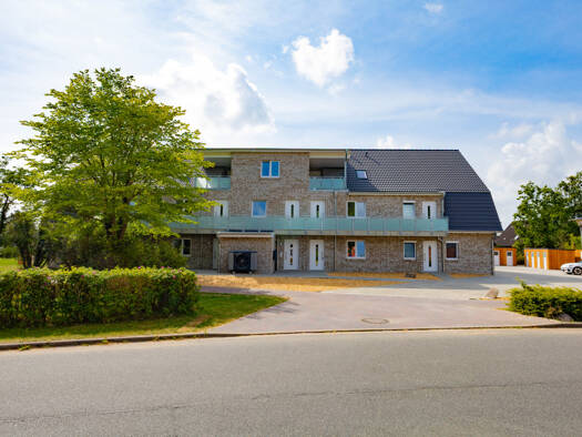 Einfamilienhaus zum Kauf - Erstbezug 295.000 € 3 Zimmer 74,4 m² frei ab sofort Weddingstedt 25795