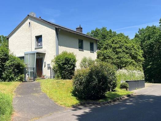Einfamilienhaus zum Kauf 395.000 € 8 Zimmer 152 m² 1.285 m² Grundstück frei ab 01.10.2027 Im Eichenwald 9 Roggendorf Mechernich 53894