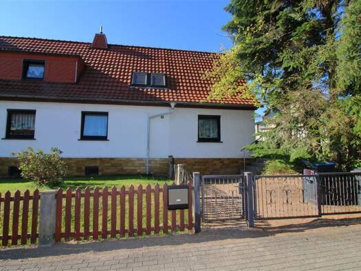 Doppelhaushälfte zum Kauf 149.000 € 7 Zimmer 127 m² 610 m² Grundstück Zella-Mehlis 98544