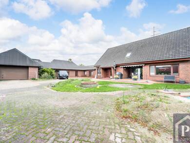 Einfamilienhaus zum Kauf 475.000 € 9 Zimmer 270 m² 2.807 m² Grundstück Felm Felm 24244