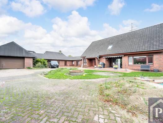 Einfamilienhaus zum Kauf 475.000 € 9 Zimmer 270 m² 2.807 m² Grundstück Felm 24244